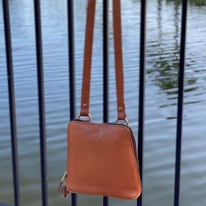 Vintage Frye Crossbody Bag Carmel Brown